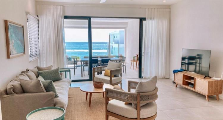 East Coast Beachfront Luxury - Eastern Blue Apartments Poste Lafayette Ngoại thất bức ảnh